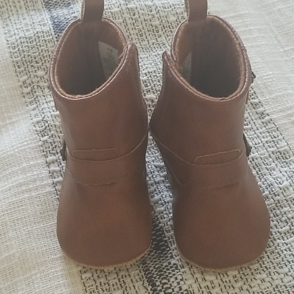 Old navy baby riding boot